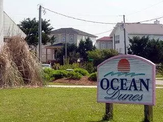 214 Cedar, Atlantic Beach, NC 28512 photo 2