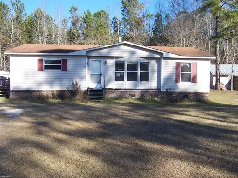124 Daniel Dr, Hubert, NC 28539 photo 1