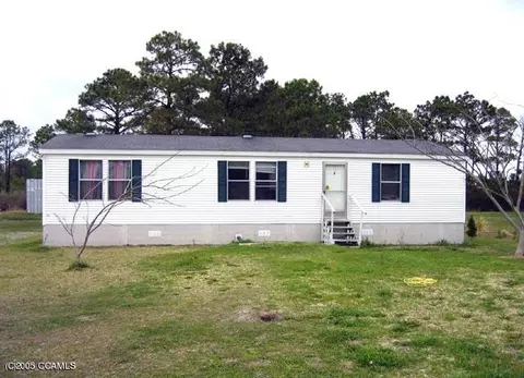 703 Straits Rd, Gloucester, NC 28528 photo 1
