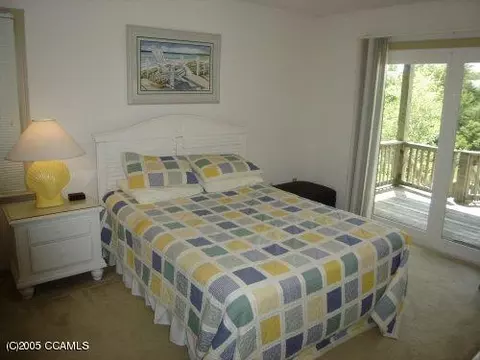 142 Pinewood, Emerald Isle, NC 28594 photo 7