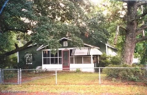 410 Shell Rd, Atlantic, NC 28511 photo 1