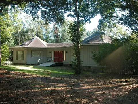 143 Oakleaf Dr, Pine Knoll Shores, NC 28512 photo 1