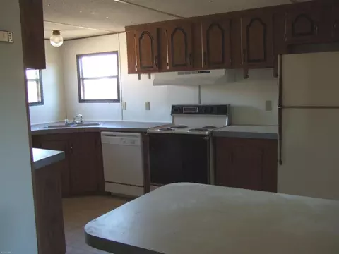 116 Queen St S, Hubert, NC 28539 photo 3