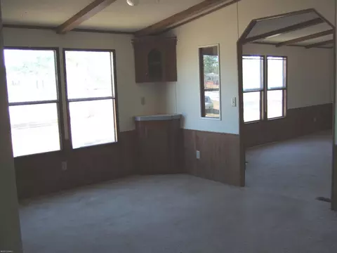 116 Queen St S, Hubert, NC 28539 photo 4