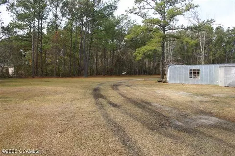 250 Pigott Rd, Gloucester, NC 28528 photo 4