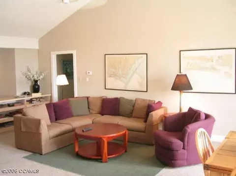441 Maritime Pl, Pine Knoll Shores, NC 28512 photo 2