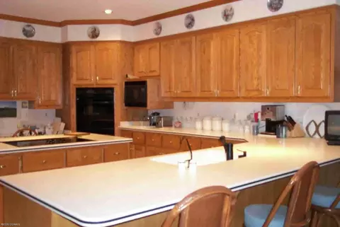 284 Oakleaf, Pine Knoll Shores, NC 28512 photo 11