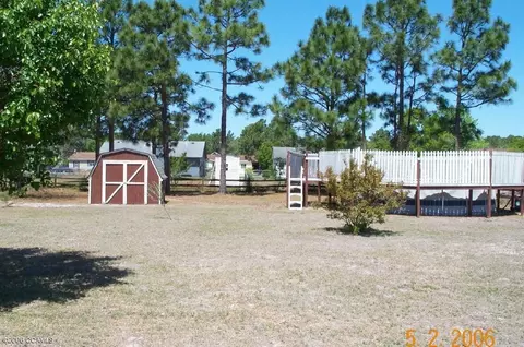 201 Dayrell Dr, Hubert, NC 28539 photo 5