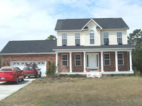 239 Ivybridge E, Hubert, NC 28539 photo 1