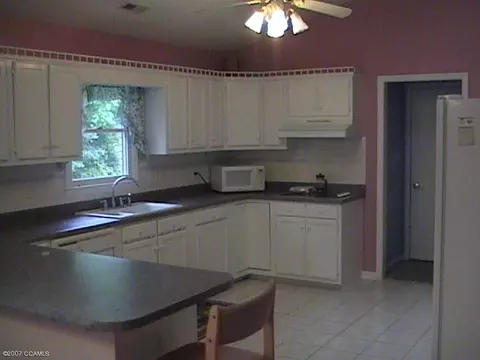102 White Ash, Pine Knoll Shores, NC 28512 photo 6