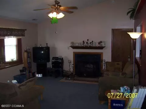 207 Ginger Dr S, Hubert, NC 28539 photo 2