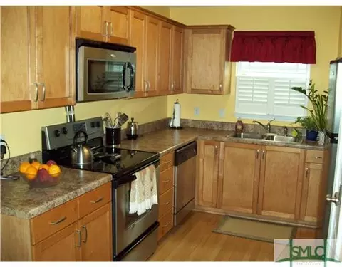 165 Lakepointe Dr, Pooler, GA 31322 photo 2