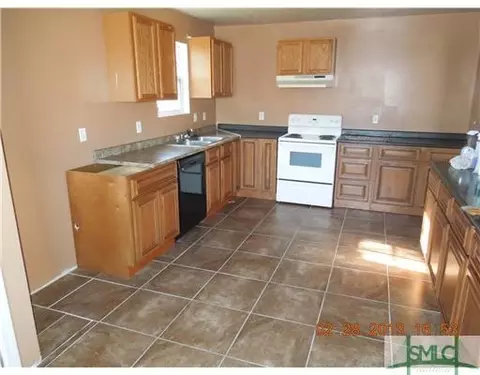11 Wright St, Savannah, GA 31408 photo 2