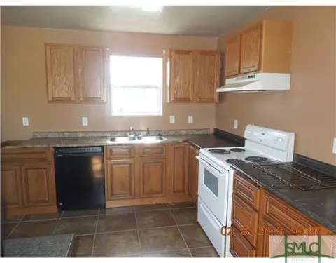 11 Wright St, Savannah, GA 31408 photo 3