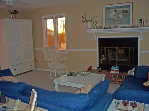 106 Page, Emerald Isle, NC 28594 photo 2
