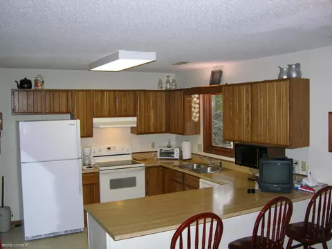 121 Shell, Emerald Isle, NC 28594 photo 7