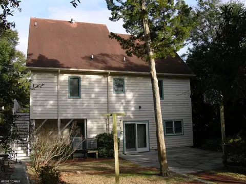 121 Shell, Emerald Isle, NC 28594 photo 4