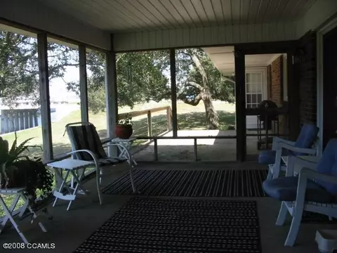 195 Oakleaf Dr, Pine Knoll Shores, NC 28512 photo 10