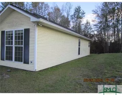 55 E Beaver Ln, Midway, GA 31320 photo 9