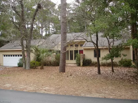 138 Cedar Rd, Pine Knoll Shores, NC 28512 photo 1