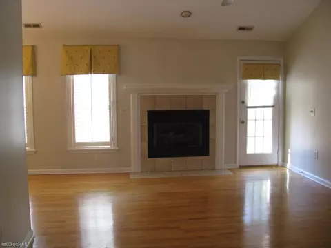 129 Juniper Rd, Pine Knoll Shores, NC 28512 photo 3