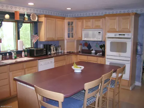 120 Willow Rd, Pine Knoll Shores, NC 28512 photo 5