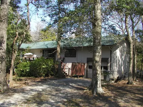 120 Willow Rd, Pine Knoll Shores, NC 28512 photo 1