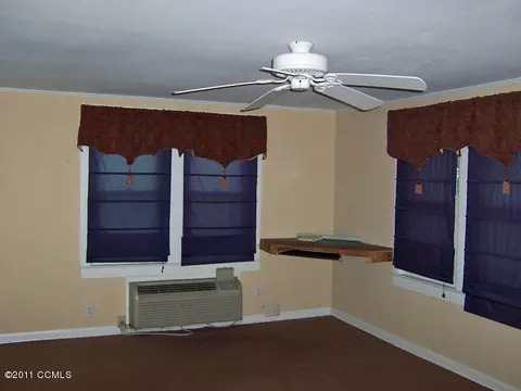 118 Hammock Ln, Atlantic, NC 28511 photo 4