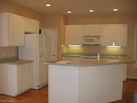 252 Salter Path Rd, Pine Knoll Shores, NC 28512 photo 8