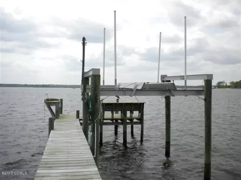 147 Deepwater Dr, Stella, NC 28582 photo 13