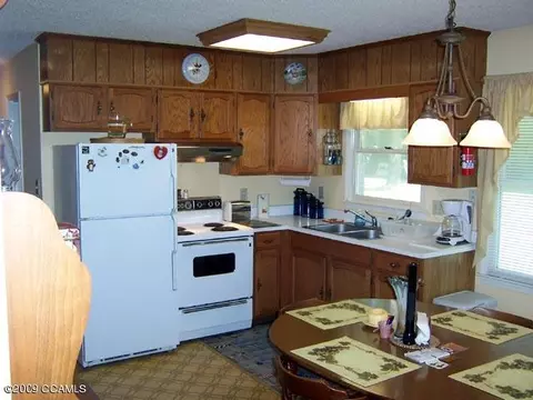 198 Pigott Rd, Gloucester, NC 28528 photo 3