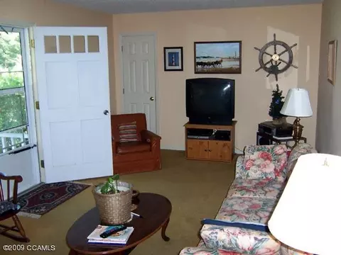 198 Pigott Rd, Gloucester, NC 28528 photo 2