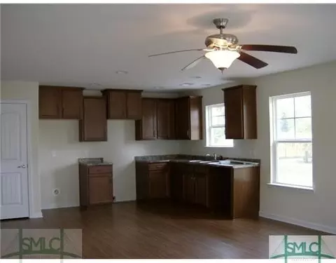 82 Mossy Oak Dr, Springfield, GA 31329 photo 4