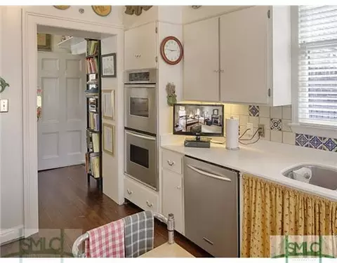244 E Oglethorpe Ave, Savannah, GA 31401 photo 11