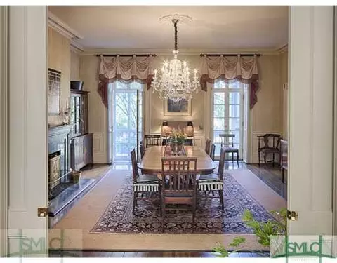 244 E Oglethorpe Ave, Savannah, GA 31401 photo 7