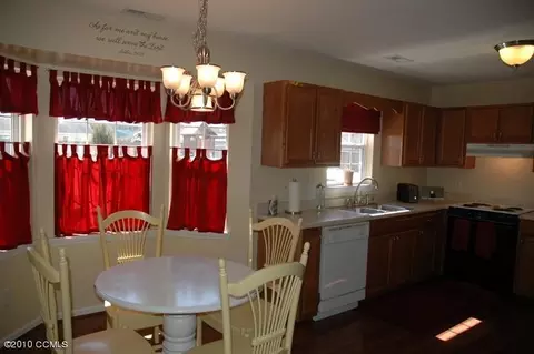 205 Dame Ct, Hubert, NC 28539 photo 6