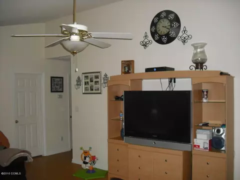 129 Daphne Dr, Hubert, NC 28539 photo 5