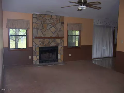 287 Riggs Rd, Hubert, NC 28539 photo 3
