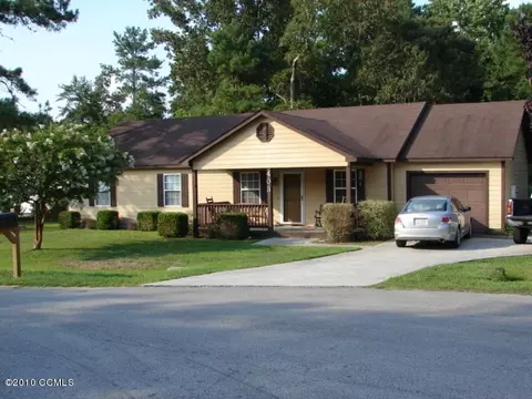 403 Silo Ct, Hubert, NC 28539 photo 2