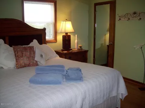 102 Shell Dr, Emerald Isle, NC 28594 photo 6