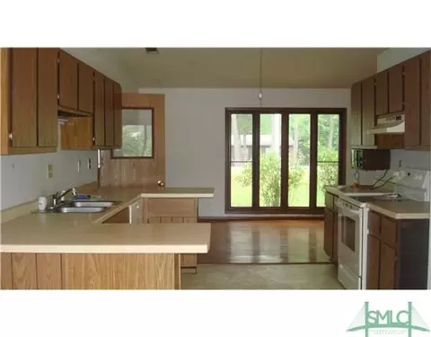406 Mccall Rd, Springfield, GA 31329 photo 8