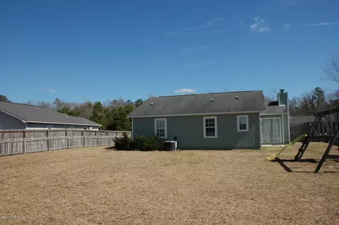 232 Parnell Rd, Hubert, NC 28539 photo 4