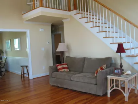 213 Smith St, Atlantic Beach, NC 28512 photo 3