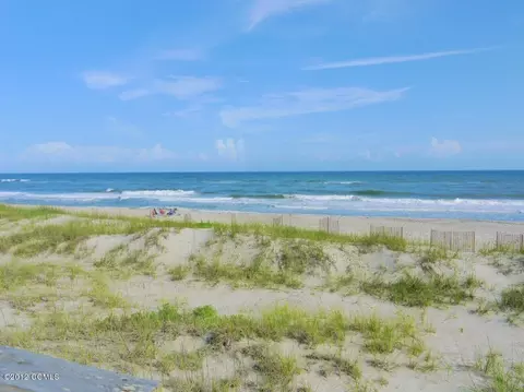 105 Pinewood Cir, Pine Knoll Shores, NC 28512 photo 4