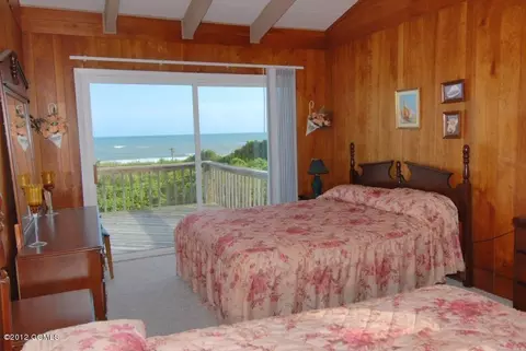 105 Pinewood Cir, Pine Knoll Shores, NC 28512 photo 8