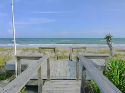 105 Pinewood Cir, Pine Knoll Shores, NC 28512 photo 13