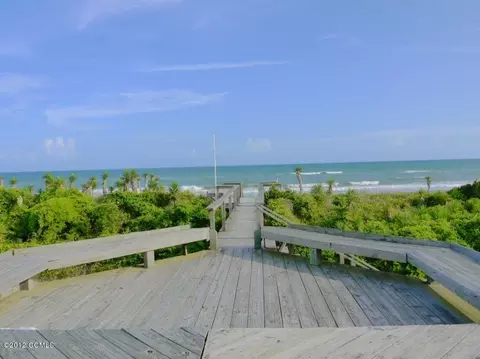105 Pinewood Cir, Pine Knoll Shores, NC 28512 photo 5
