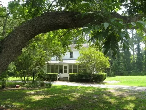 510 Pigott Rd, Gloucester, NC 28528 photo 1