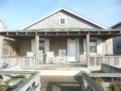 116 Boardwalk E, Atlantic Beach, NC 28512 photo 2