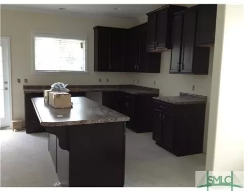 210 Opus Ct, Pooler, GA 31322 photo 5